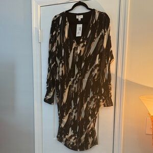 Lush Abstract Black and Cream Long Sleeve Dress